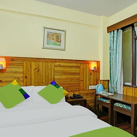 Treebo Trend The Pinewood Hotel Дарджилинг Екстериор снимка