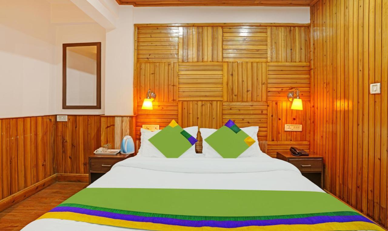 Treebo Trend The Pinewood Hotel Дарджилинг Екстериор снимка