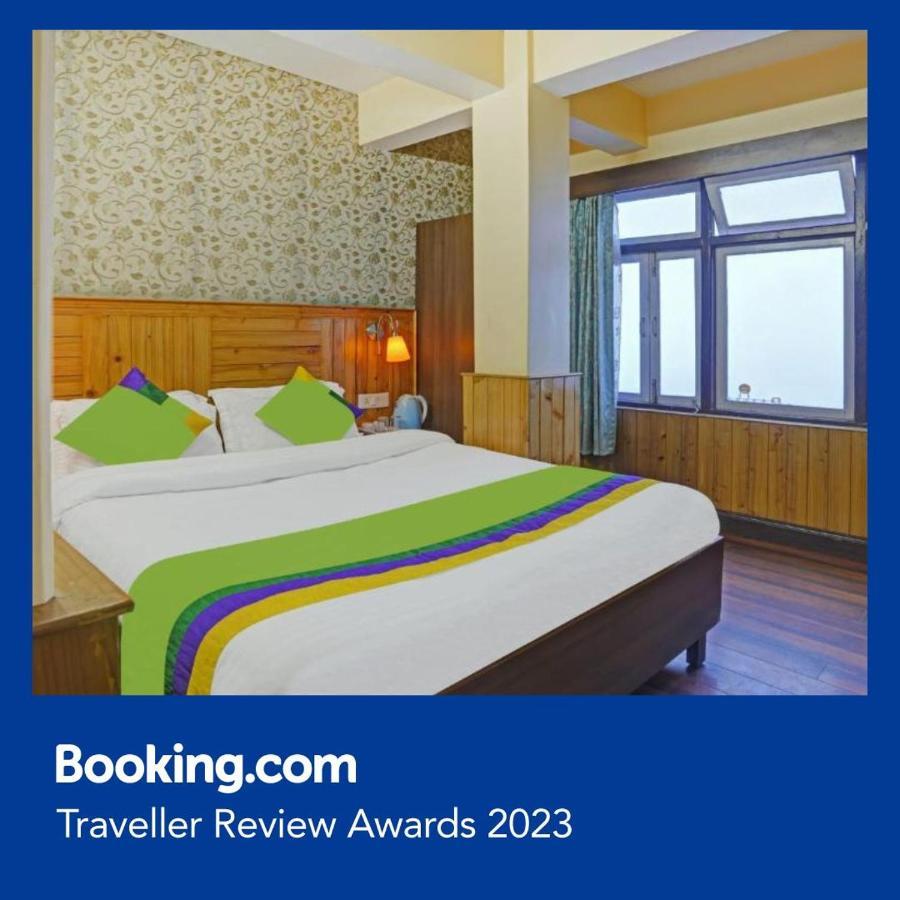 Treebo Trend The Pinewood Hotel Дарджилинг Екстериор снимка
